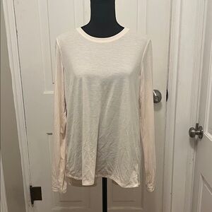 NWT OLD NAVY DEI fit split back Women's Cream Long Sleeve Top